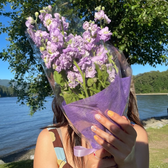 Meet your Posher, Yannie - Picture 1 of 1